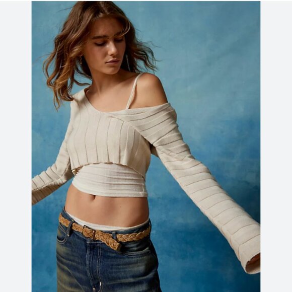 Urban Outfitter's BDG Mavis Stripe Pullover Sweater (Ivory, size M) - Picture 2 of 10